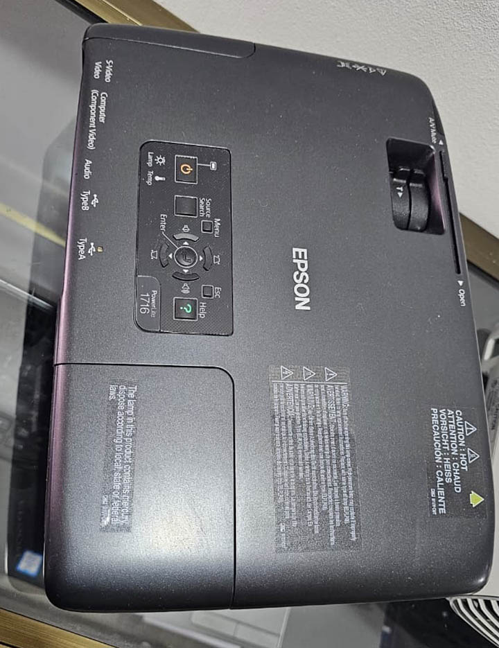 Proyector 3